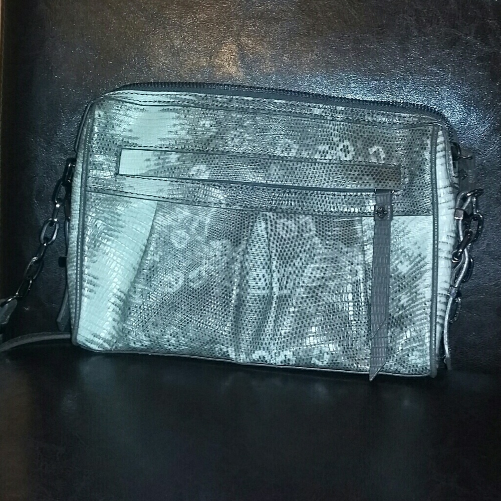 Purse - Picture 2 of 6